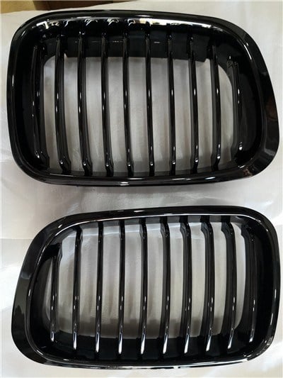 GKL 340927 Ön Panjur Böbrek Parlak Siyah Set Bmw E46 Sedan 1998 2001 GKL 340927 uygun fiyat hızlı kargo