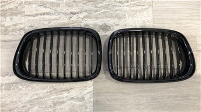 GKL 340961 Ön Panjur Böbrek Parlak Siyah Set Bmw E39 51137005837 838 uygun fiyat hızlı kargo