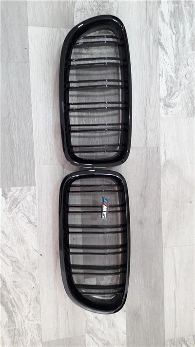 GKL 340307 Ön Panjur Böbrek Set Parlak Siyah M5 Bmw F10 F11 F18 GKL 340307 uygun fiyat hızlı kargo