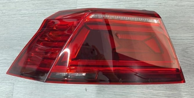 GKL 296628 Stop Lambası Dış Sol R Lıne Passat 2020 3G5945207M uygun fiyat hızlı kargo