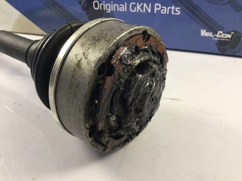 GKN LOBRO 304746 Aks 1K0407271LB uygun fiyat hızlı kargo
