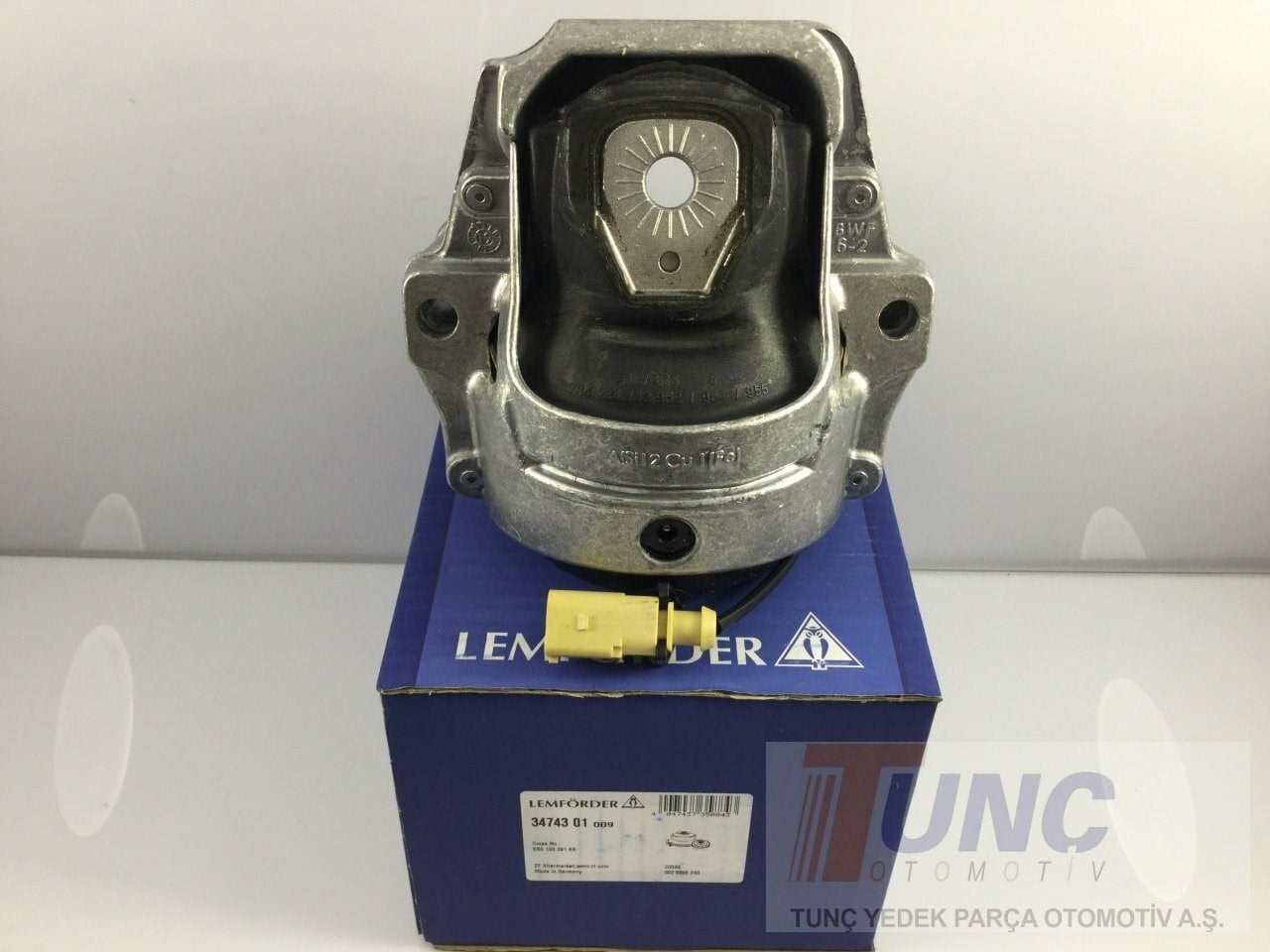 LEMFÖRDER 34743 01 Motor Kulağı 8R0199381S uygun fiyat hızlı kargo