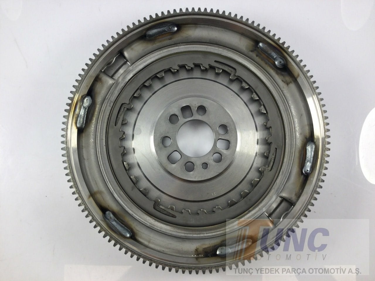 LUK 415 0545 09 Volant 03L105266DP uygun fiyat hızlı kargo