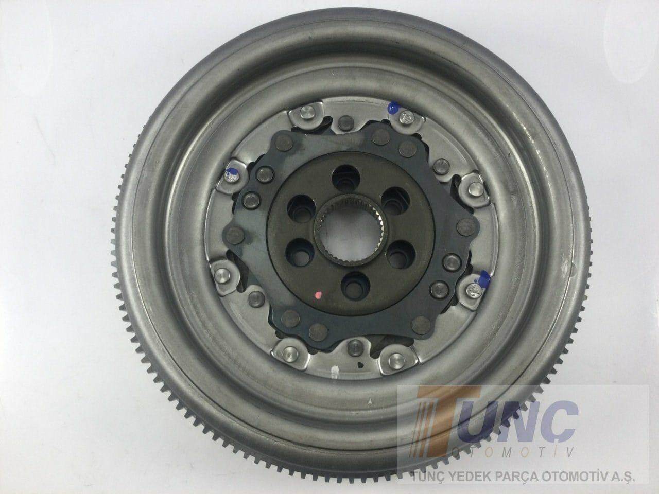 LUK 415 0740 09 Volant 03G105266BD uygun fiyat hızlı kargo