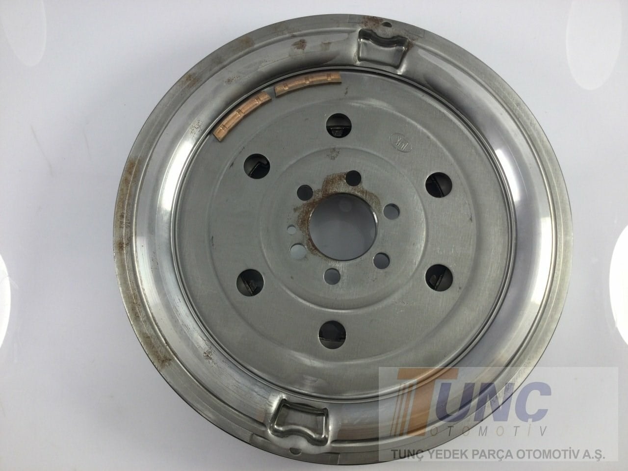 LUK 415 0944 09 Volant 04B105266C uygun fiyat hızlı kargo