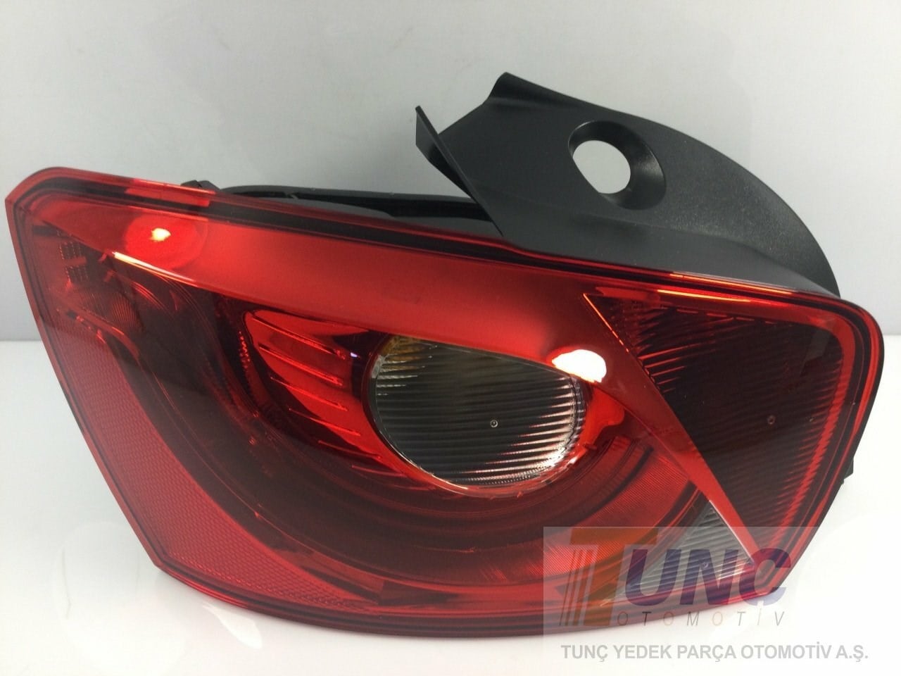 MAGNETI MARELLI 714000028394 Arka Far Stop 6J4945095K uygun fiyat hızlı kargo