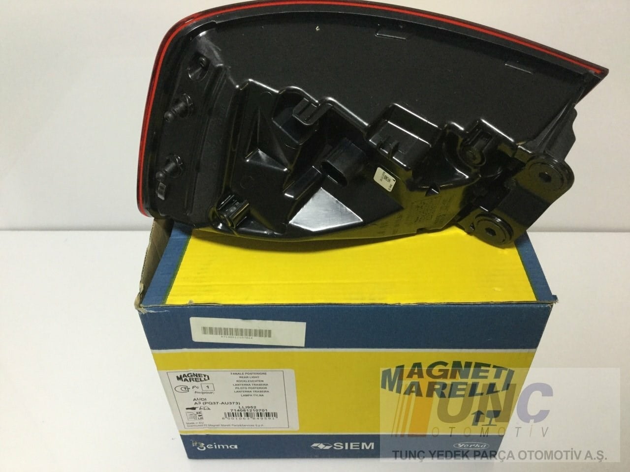 MAGNETI MARELLI 714081210701 Arka Far Stop 8V5945095A uygun fiyat hızlı kargo