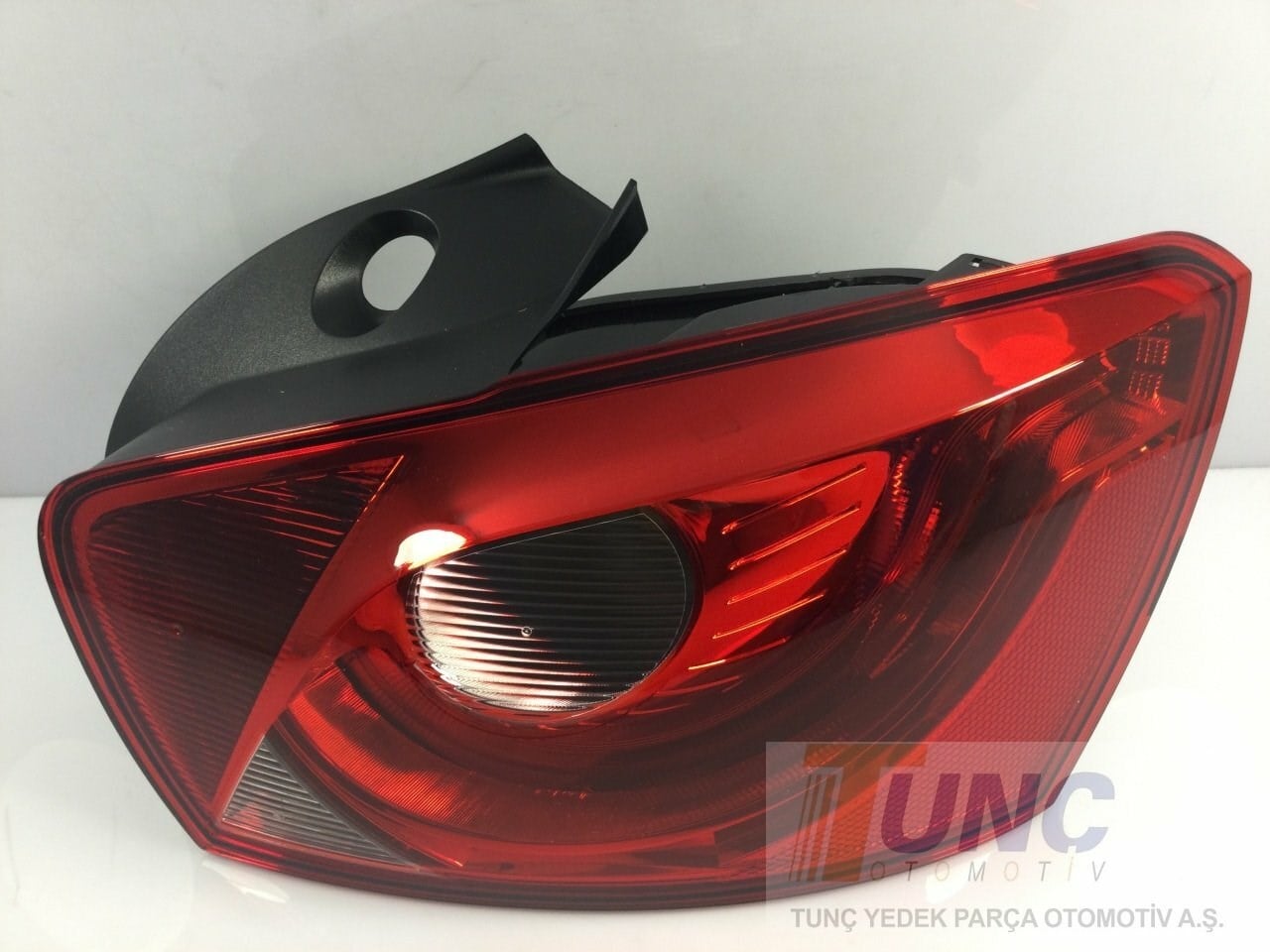 MAGNETI MARELLI 714000028395 Arka Far Stop 6J4945096K uygun fiyat hızlı kargo