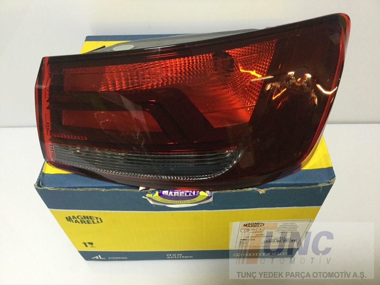 MAGNETI MARELLI 714081190801 Arka Far Stop 8V5945096 uygun fiyat hızlı kargo