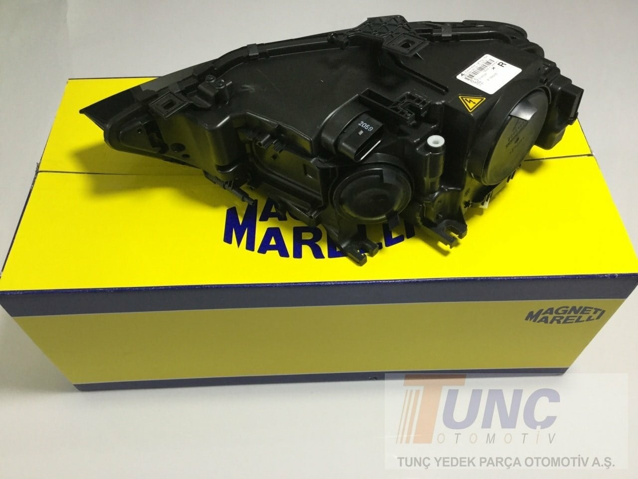 MAGNETI MARELLI 711307024091 Far 8K0941044C uygun fiyat hızlı kargo