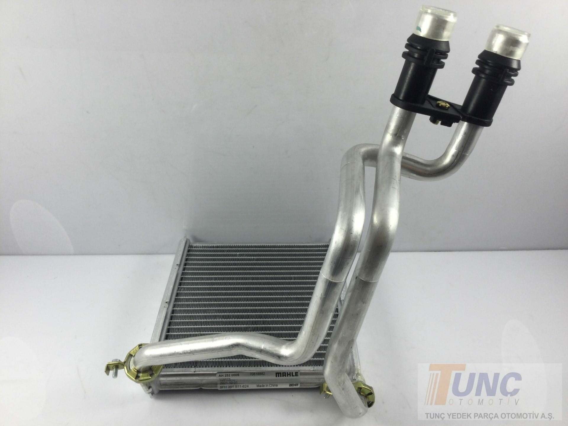 MAHLE AH 252 000S Kalorifer Radyatörü 5C0819031 uygun fiyat hızlı kargo