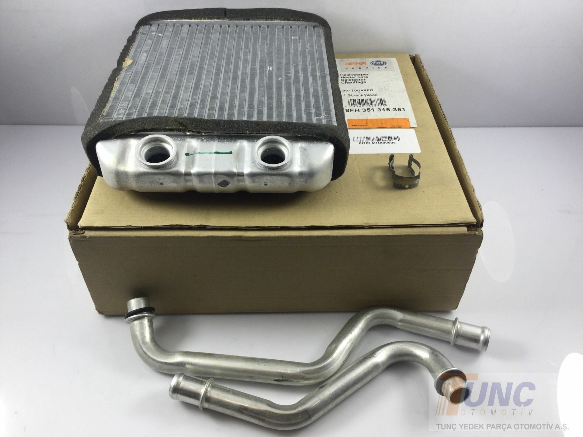 MAHLE AH180000S Kalorifer Radyatörü 7L0819031 uygun fiyat hızlı kargo