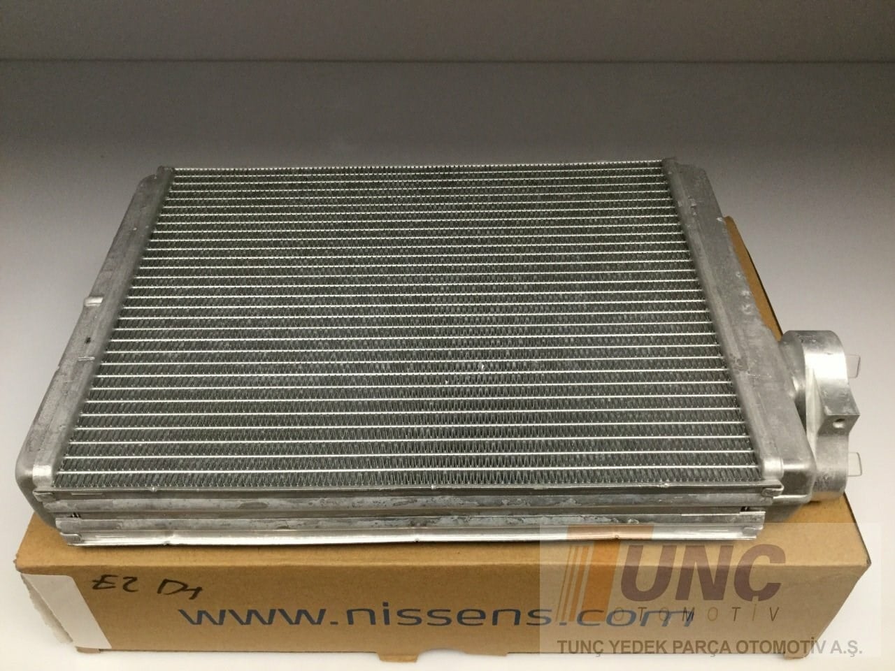 NISSENS 70231 Kalorifer Radyatörü 8K0898037A uygun fiyat hızlı kargo