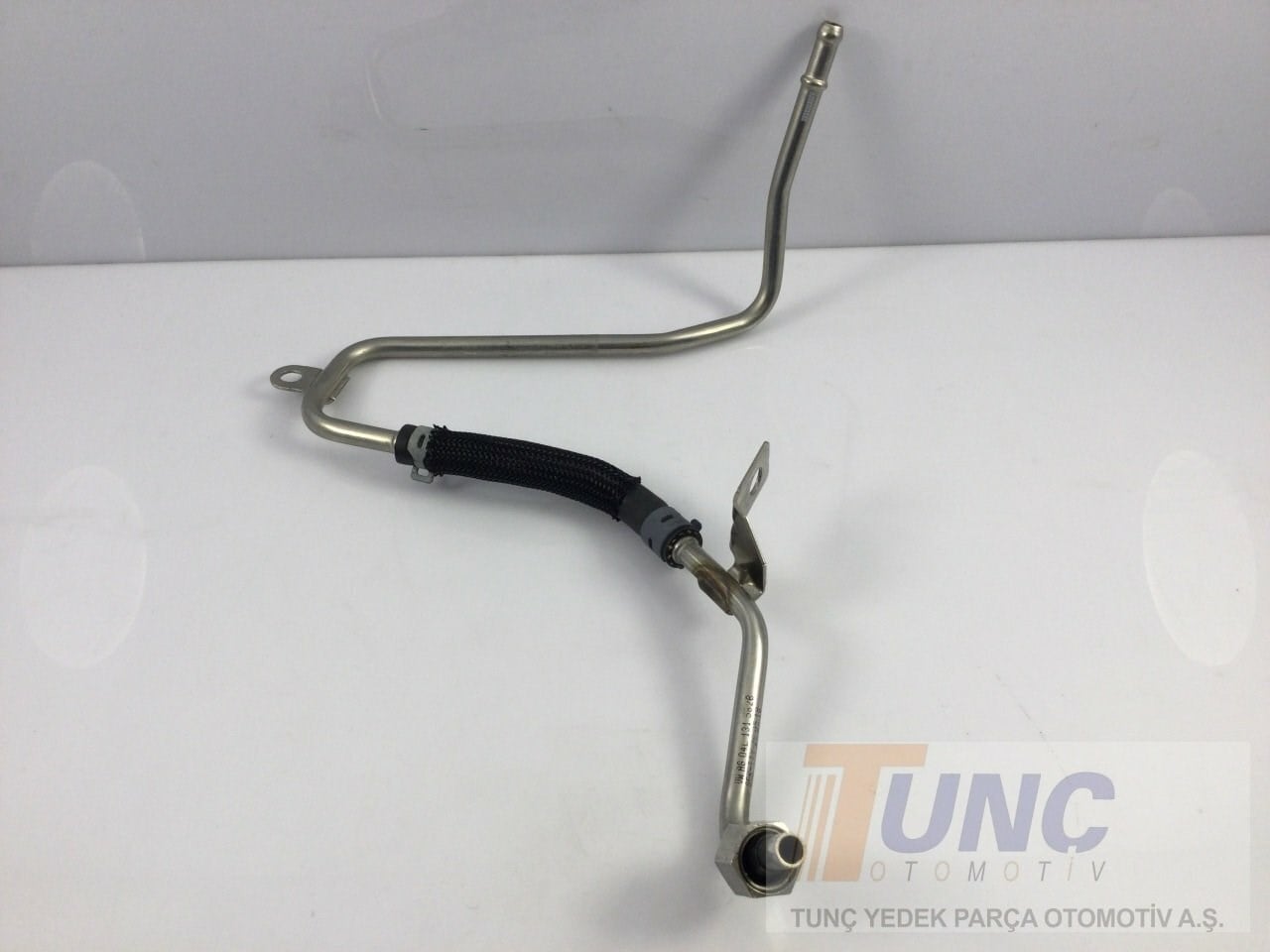 ORJINAL 04L131582B Boru 04L131582B uygun fiyat hızlı kargo