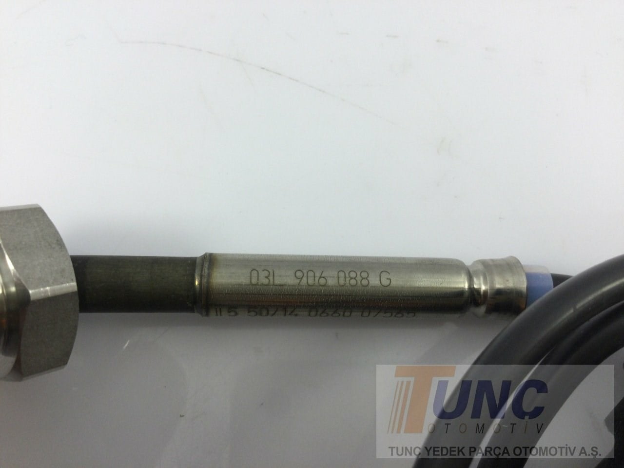 ORJINAL 03L906088G Egzoz Sıcaklık Sensörü 03L906088G uygun fiyat hızlı kargo