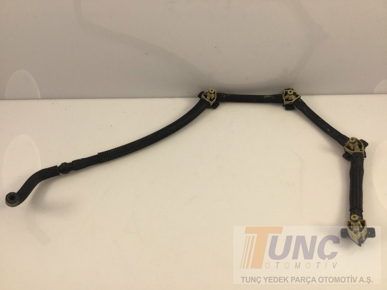 ORJINAL 04L130235C Geri Dönüş Hortumu 04L130235G uygun fiyat hızlı kargo