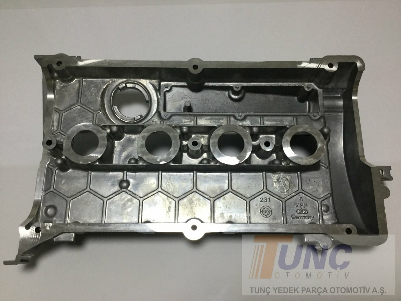 ORJINAL 06B103475D Külbütör Kapağı 06B103475D uygun fiyat hızlı kargo