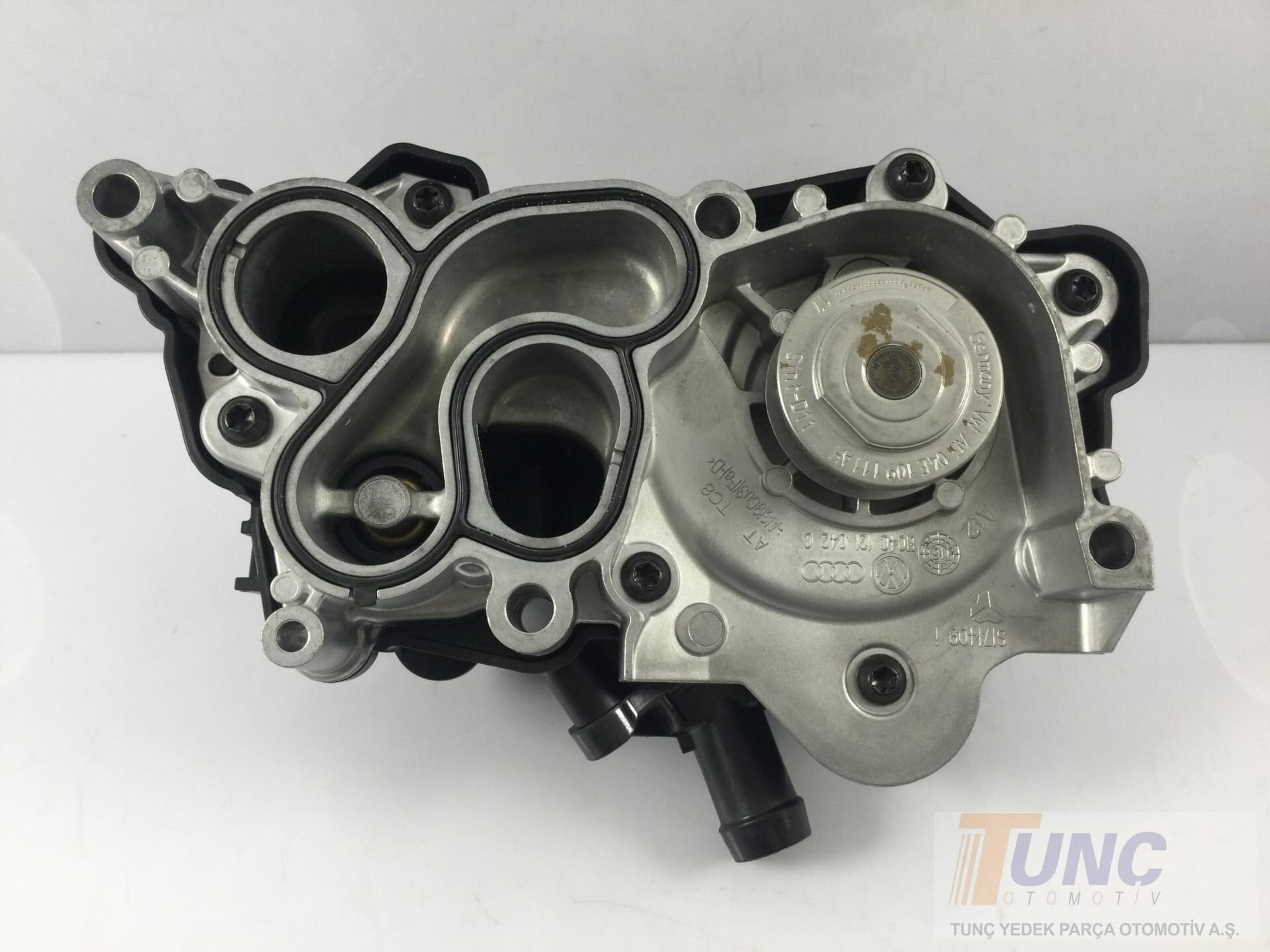 ORJINAL 04C121600N Su Pompası Devirdaim 04C121600Q uygun fiyat hızlı kargo