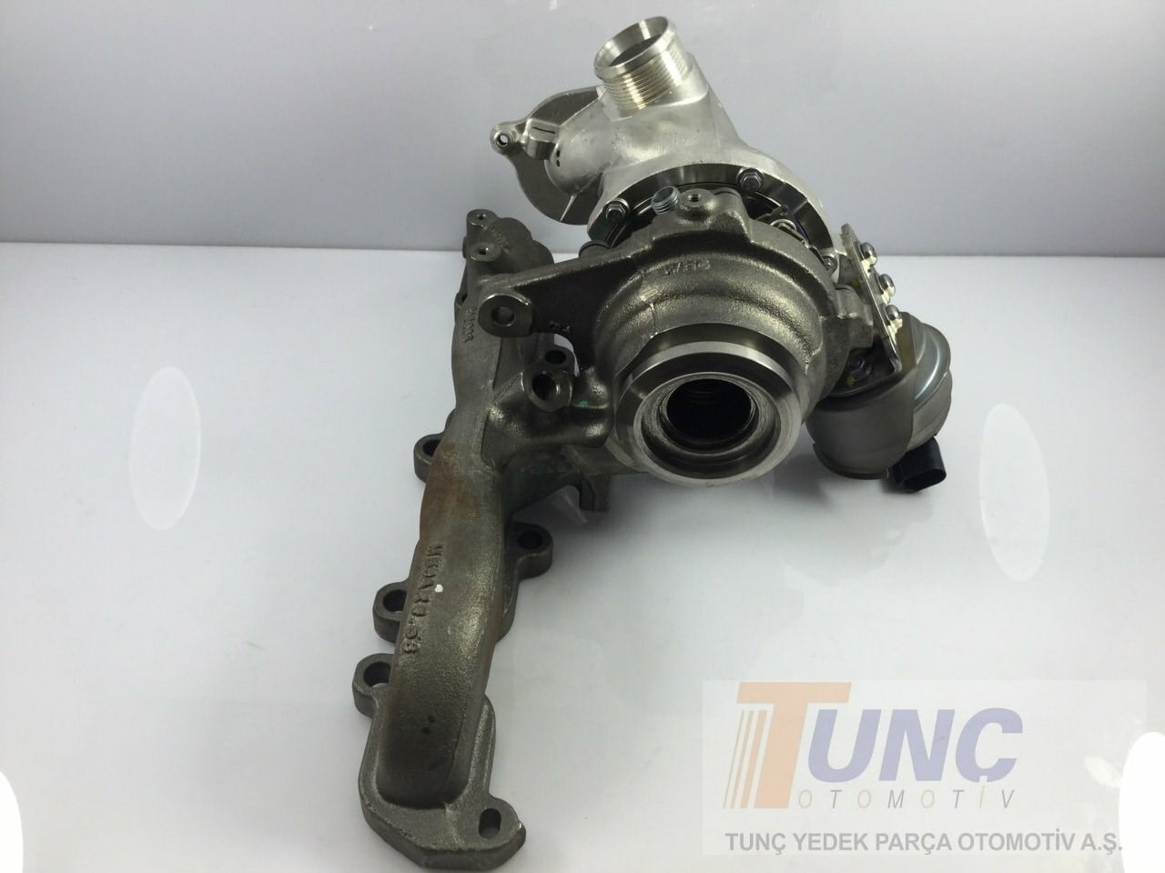 ORJINAL 04L253016H Turbo 04L253020S uygun fiyat hızlı kargo