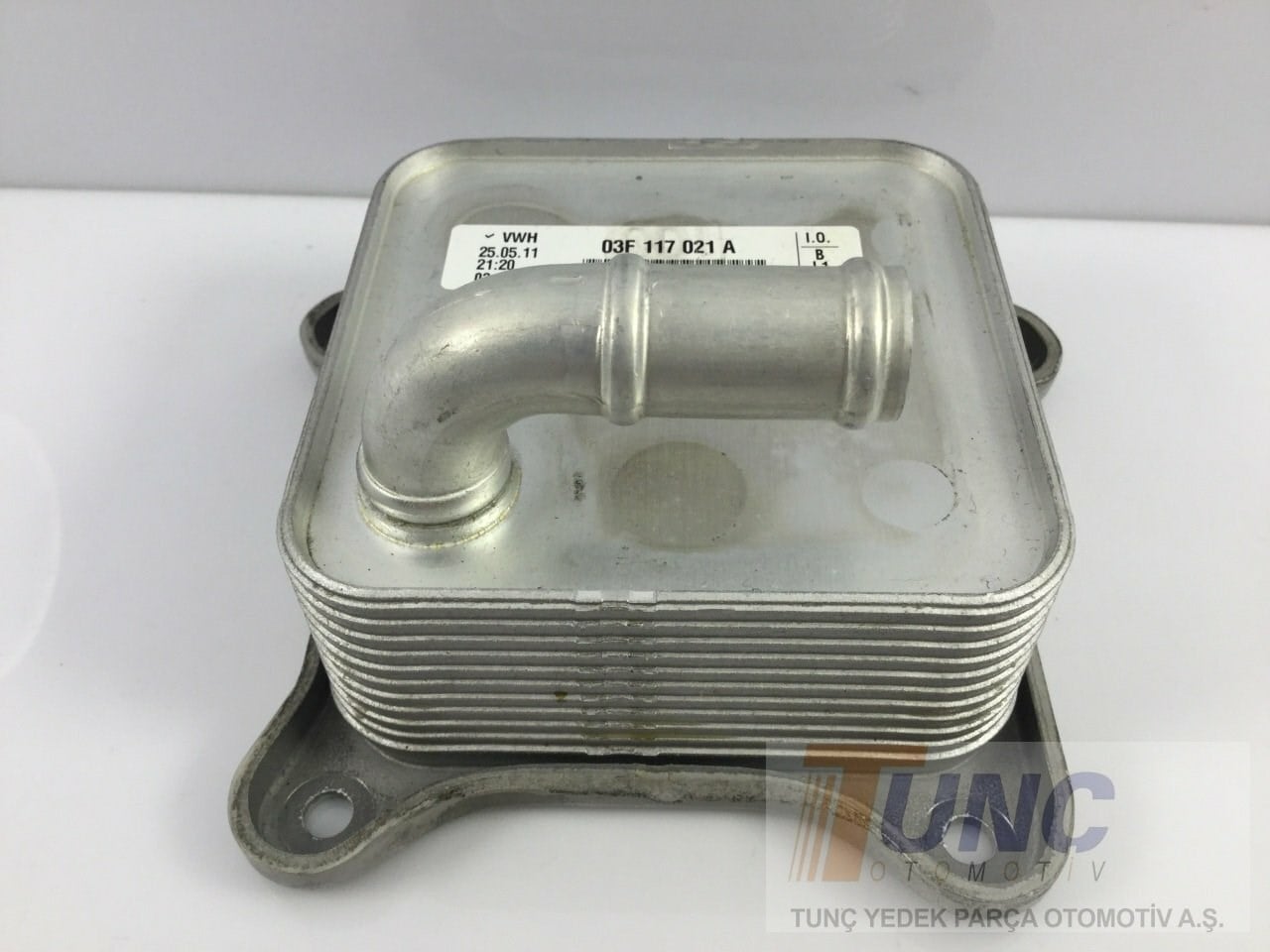 ORJINAL 03F117021A Yağ Soğutucu 03F117021A uygun fiyat hızlı kargo
