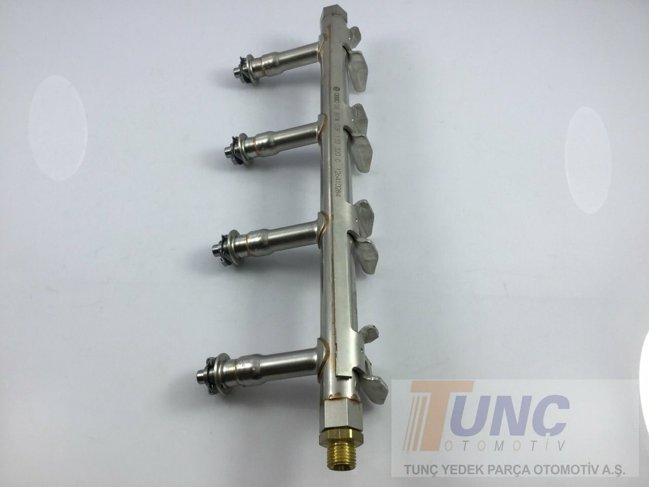 ORJINAL 03F133320C Yakıt Dağıtıcı 03F133320C uygun fiyat hızlı kargo