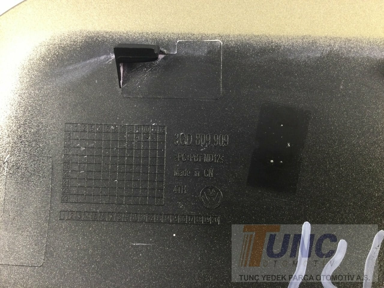ORJINAL 3G5809909A Yakıt Depo Kapağı 3G5809909AGRU uygun fiyat hızlı kargo