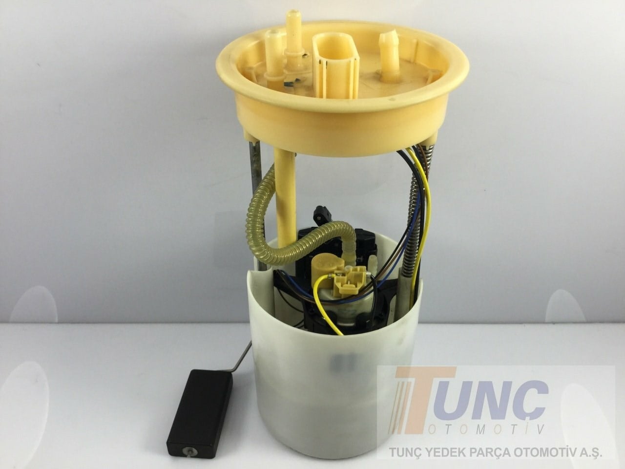 ORJINAL 1T0919050 Yakıt Pompası 1T0919050 uygun fiyat hızlı kargo