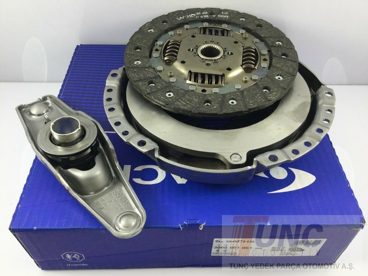 SACHS 3000 951 051 Debriyaj Seti 03D141025D 031A uygun fiyat hızlı kargo