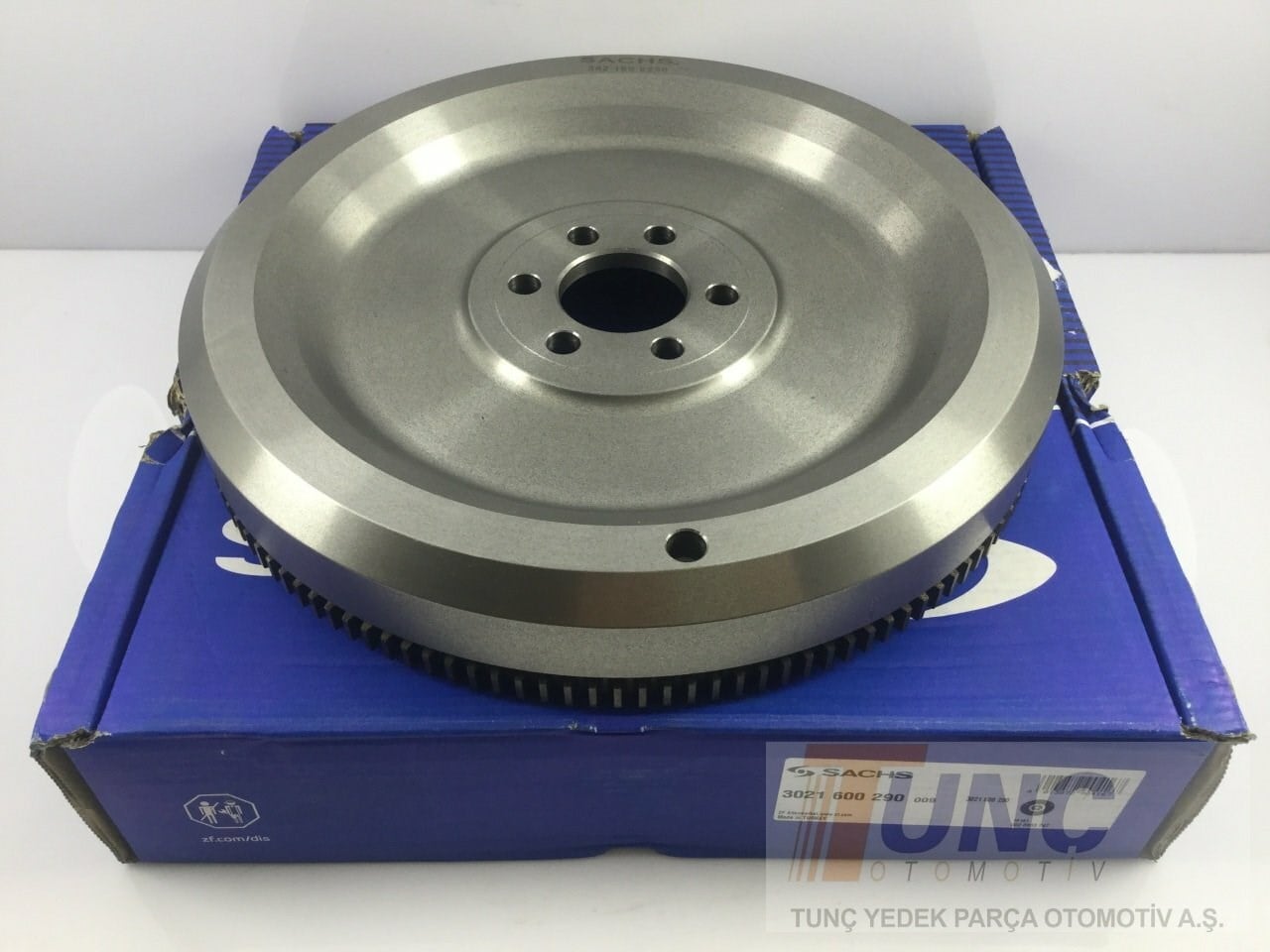 SACHS 3021 600 290 Volant 038105269D uygun fiyat hızlı kargo