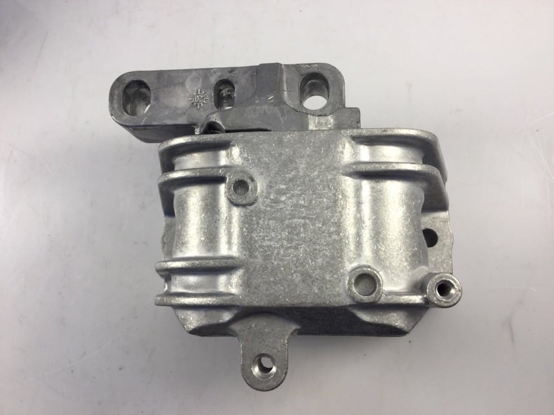SWAG 32923018 Motor Kulağı 1K0199262AS uygun fiyat hızlı kargo