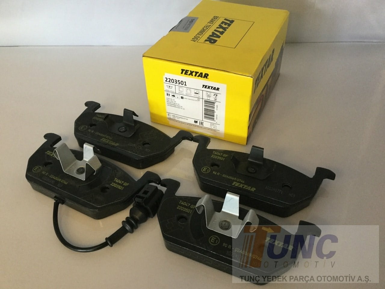 TEXTAR 2203501 Fren Balatası 5Q0698151C uygun fiyat hızlı kargo