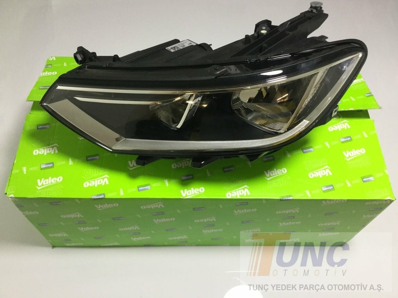 VALEO 046622 Far 3G1941005C uygun fiyat hızlı kargo