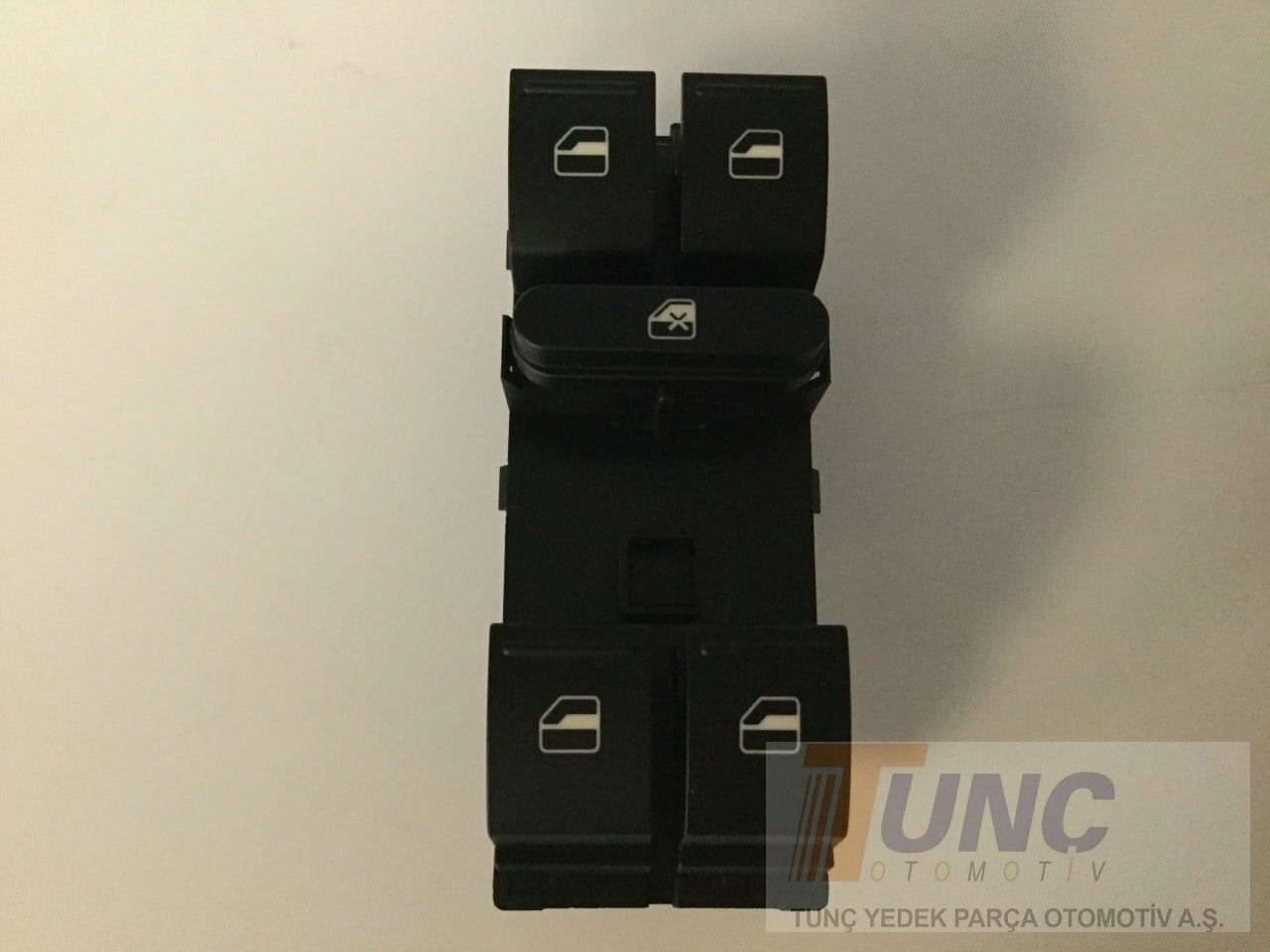 YAN SANAYI 1K4959857B Cam Açma Tuşu 1K4959857B uygun fiyat hızlı kargo