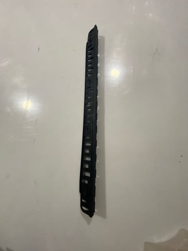 YAN SANAYI 1K5807863A Tampon Braketi 1K5807863A uygun fiyat hızlı kargo