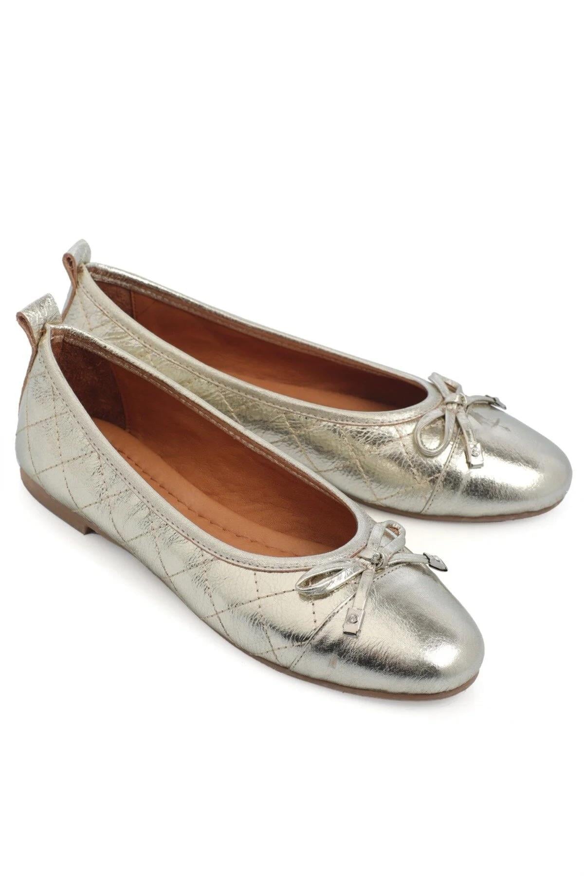 Karvenshoes Haki̇ki̇ Deri̇ Dore Renk Babet 10059
