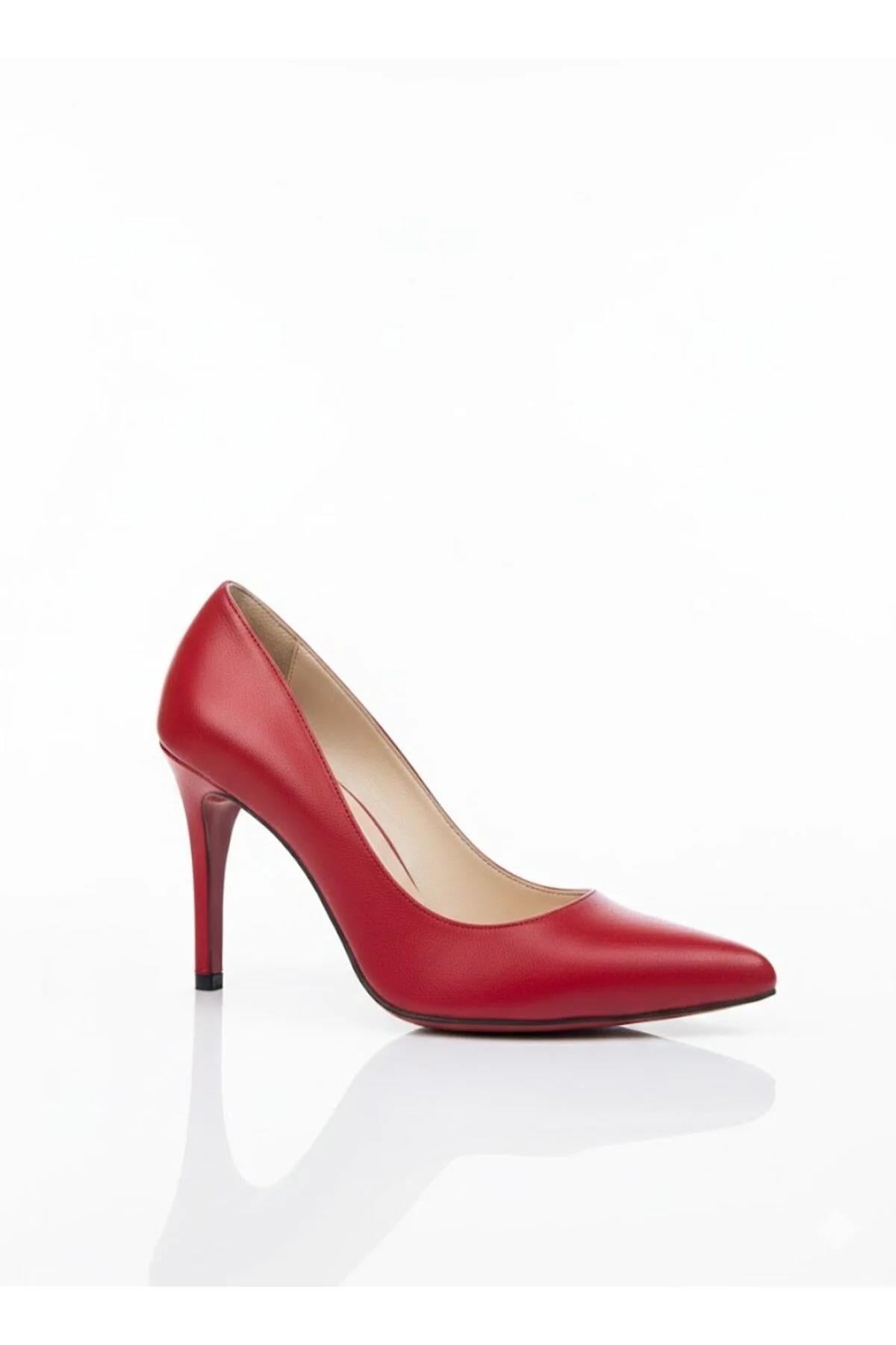 Karvenshoes Haki̇ki̇ Deri̇ Kirmizi Renk Sti̇letto 1352