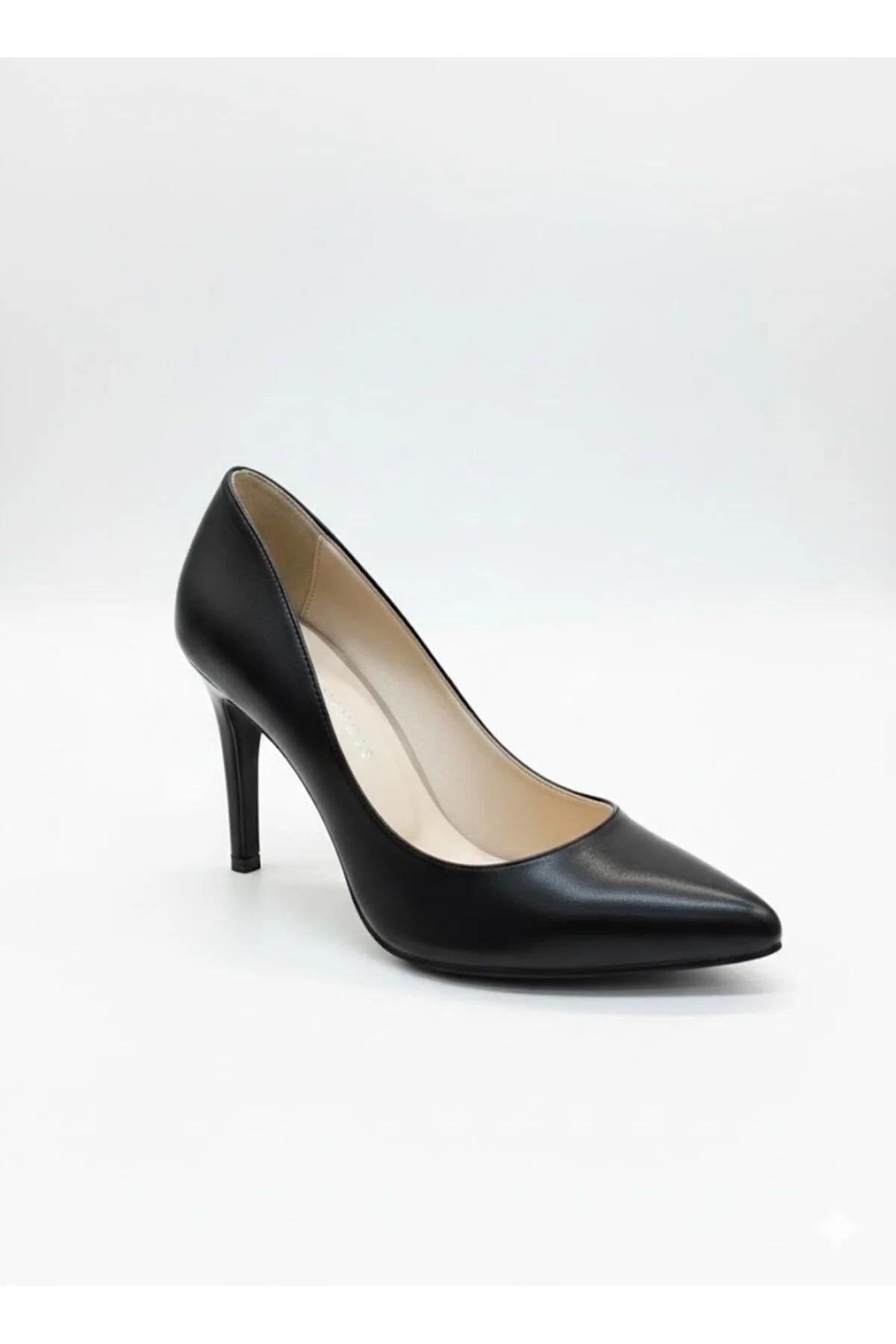 Karvenshoes Haki̇ki̇ Deri̇ Si̇yah Sti̇letto 1352