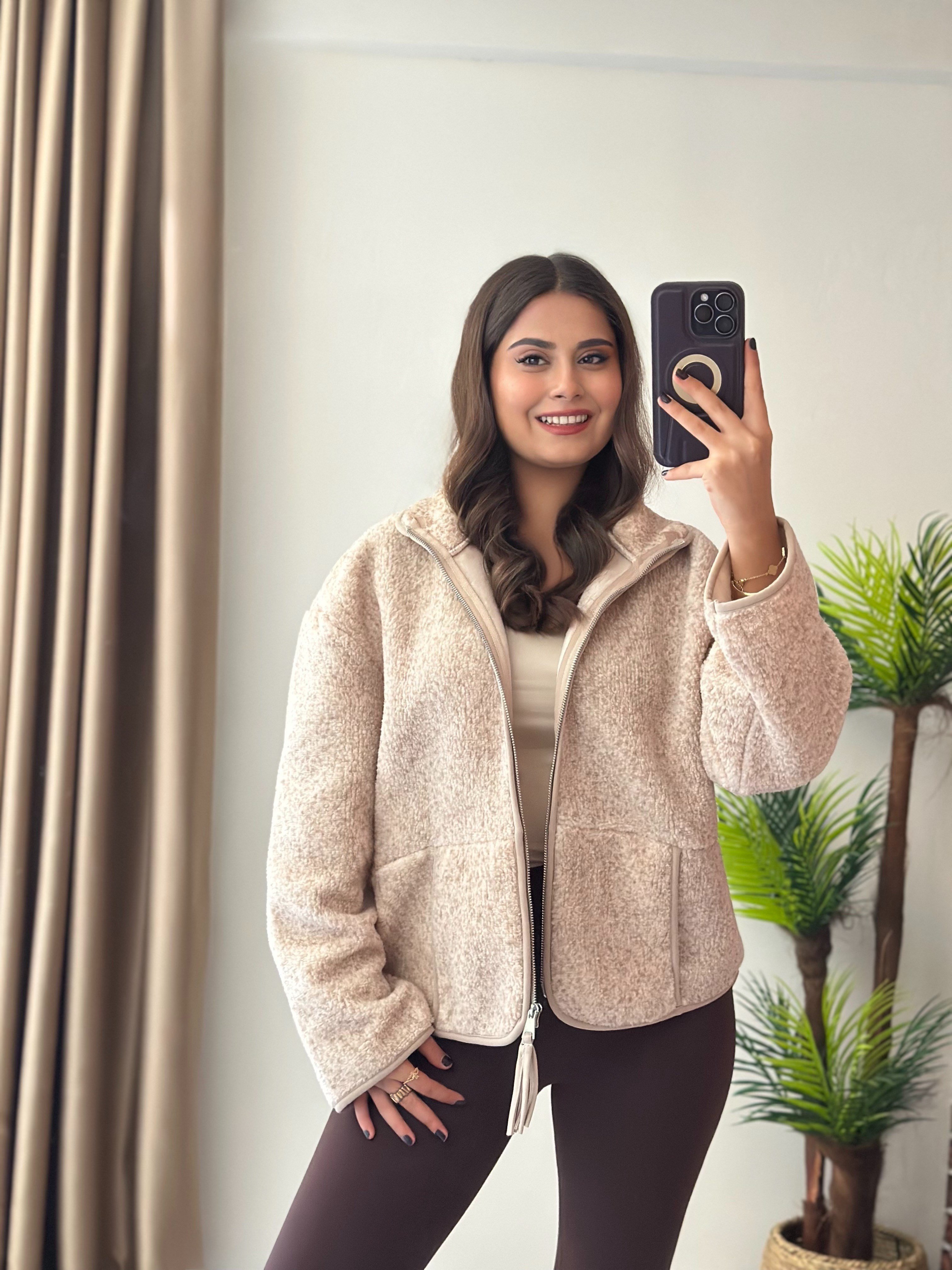 Premium Dik Yaka Fermuarlı Peluş Mont 