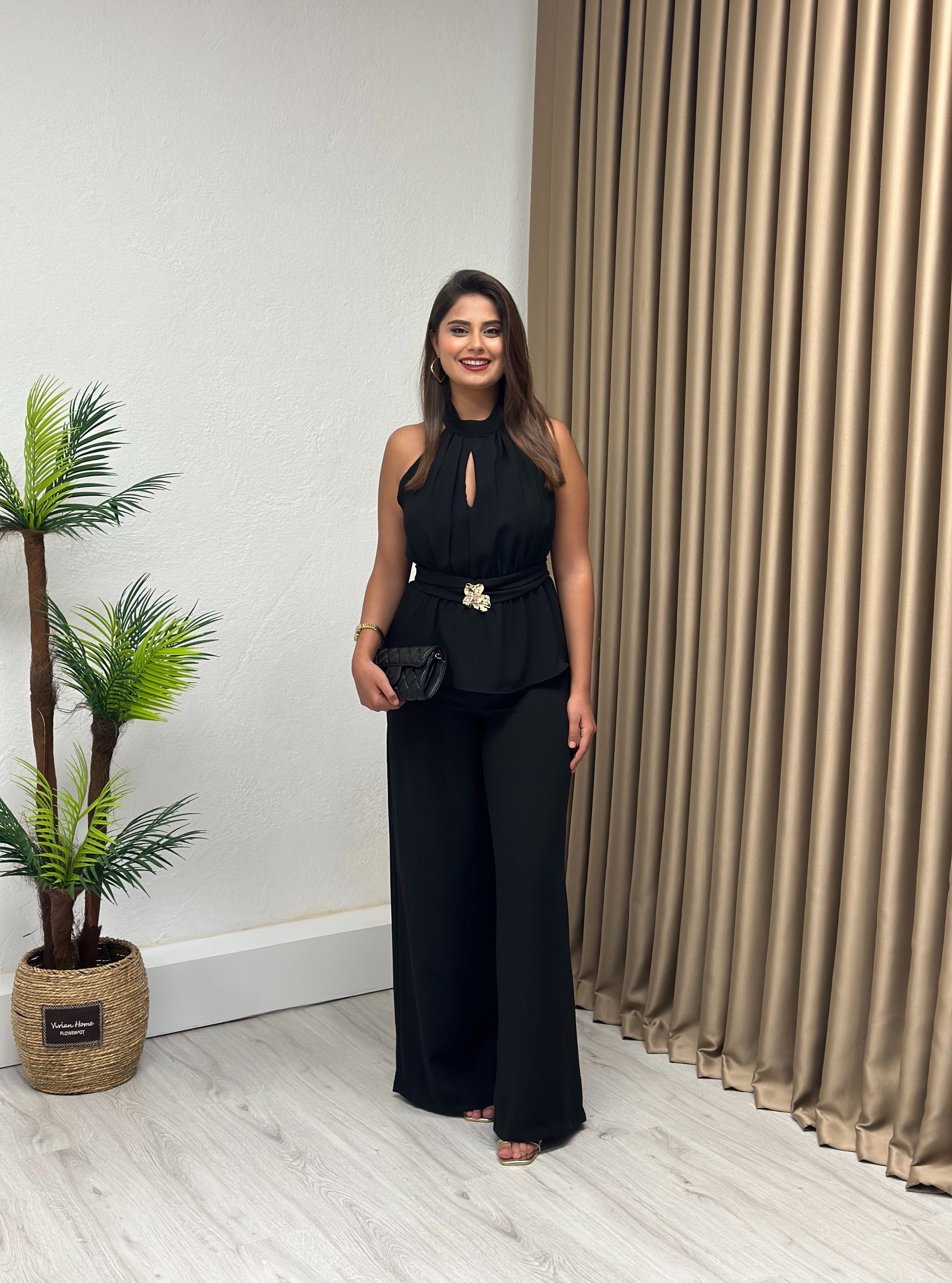Premium Seri Halter Yaka Beli Gold Tokalı Tulum Siyah