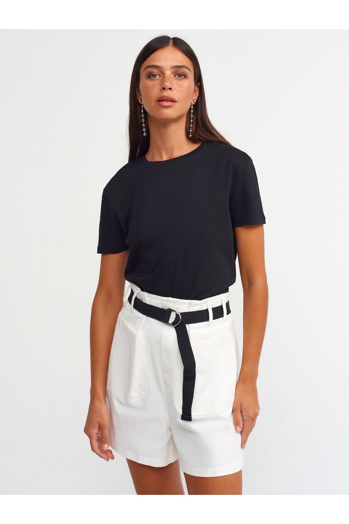 30290-basic-tshirt-siyah-7b63ae.jpg