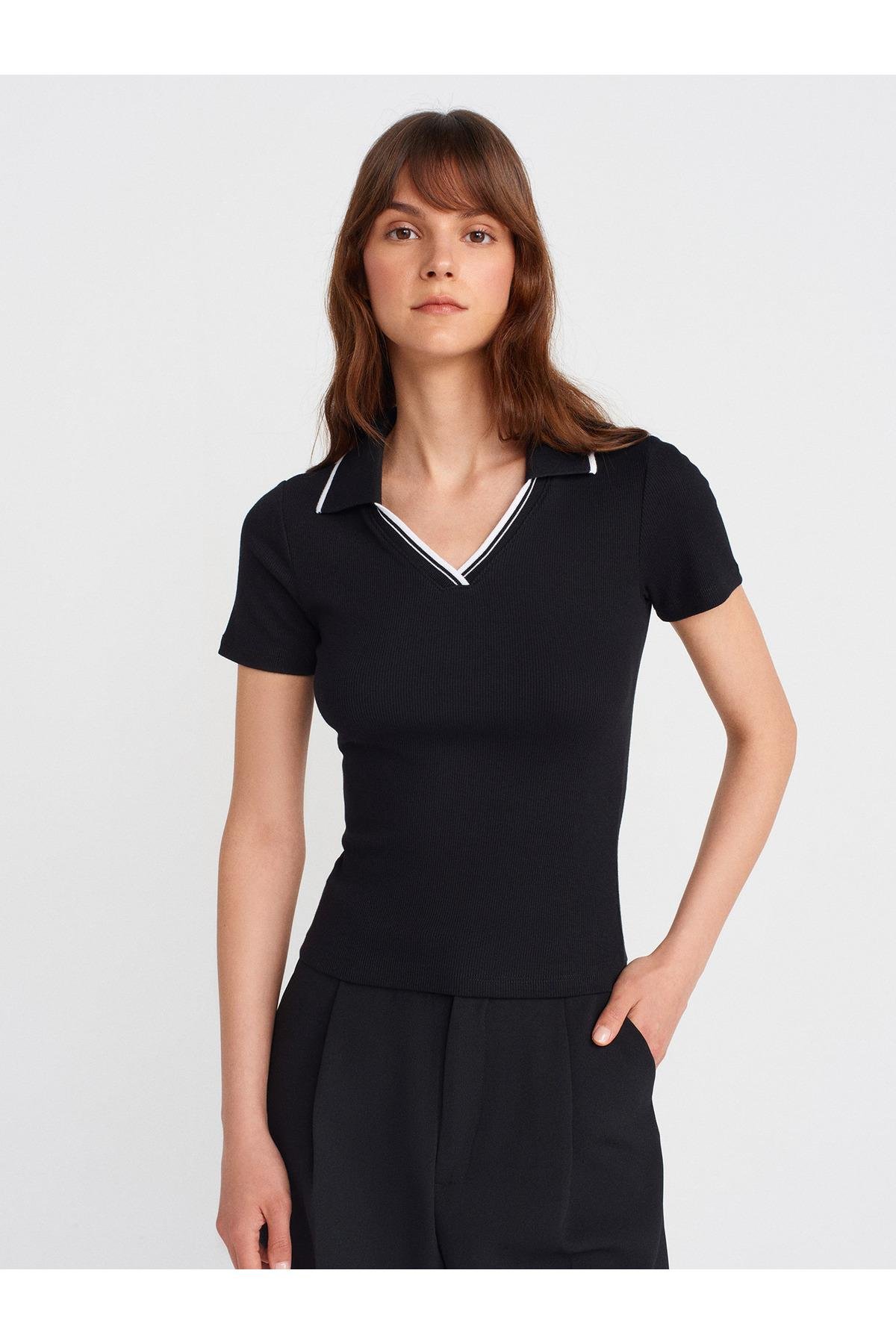 31687-polo-yaka-t-shirt-siyah-4fb6-9.jpg