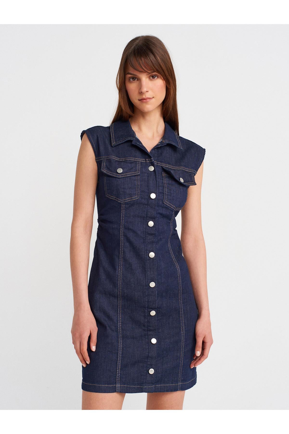 90557-yanlari-buzgulu-mini-denim-elbis-aa0e06.jpg