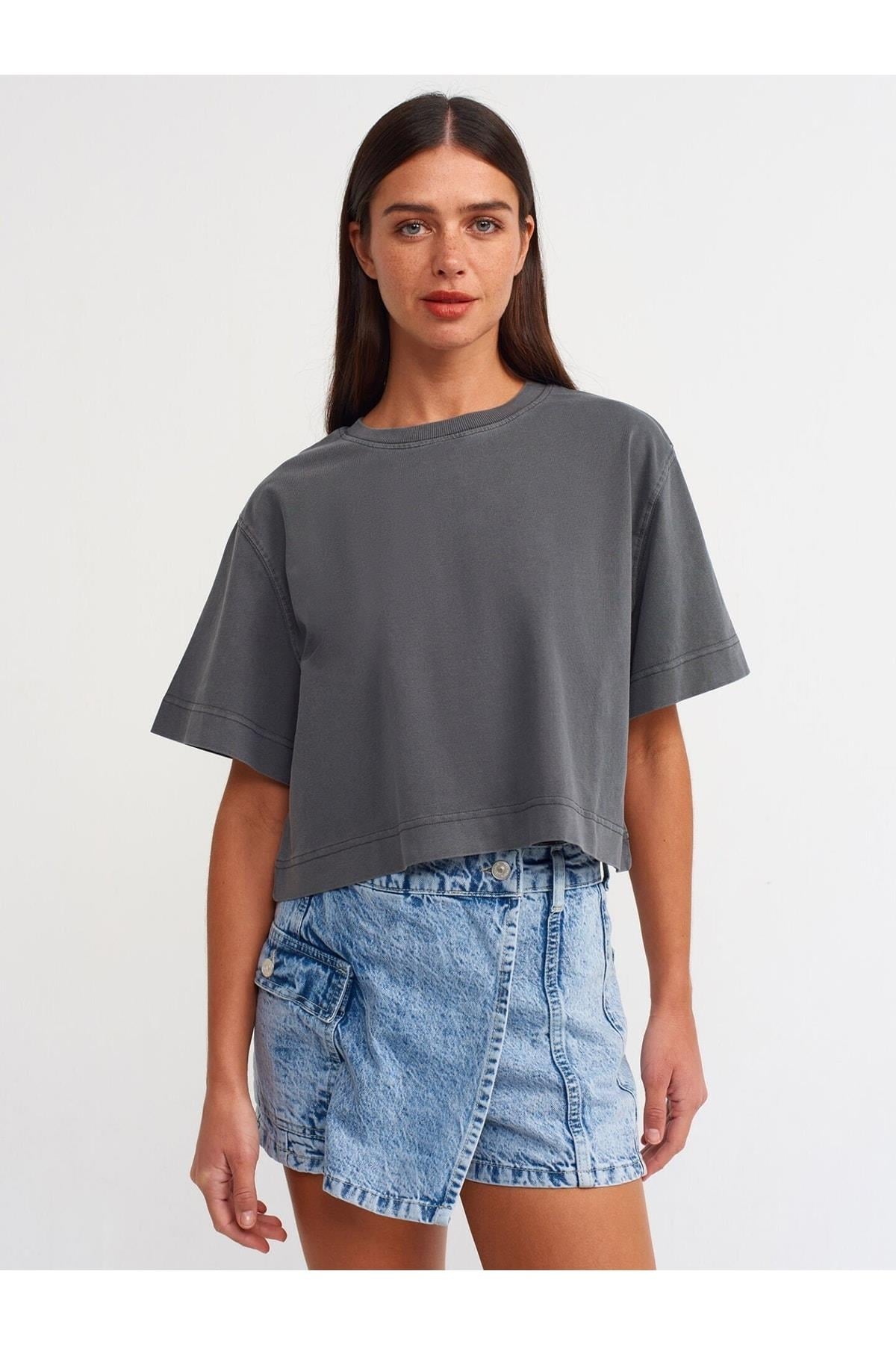 yikamali-tshirt-antrasit-large-6d5c07.jpg