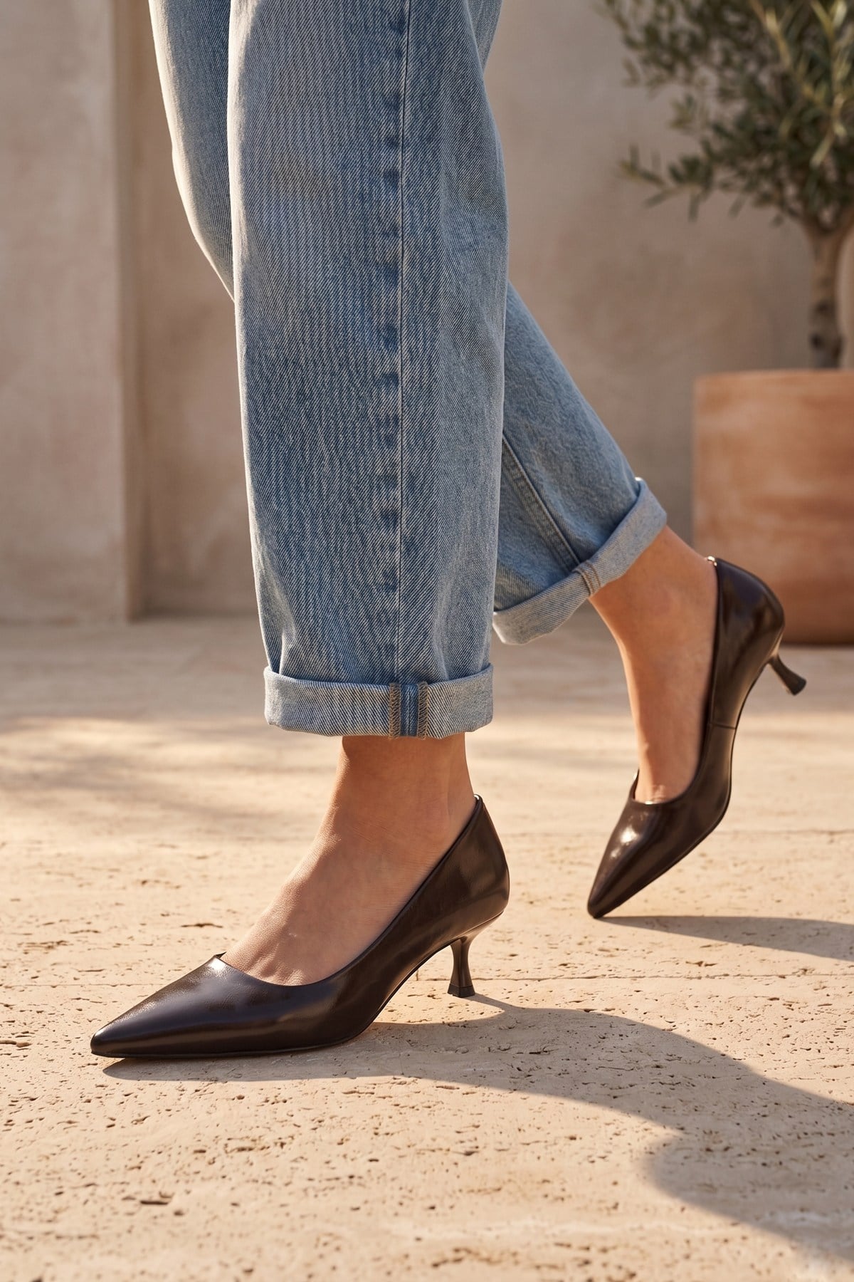 Kelly Kahve Rustik Sivri Burun Kadın Stiletto