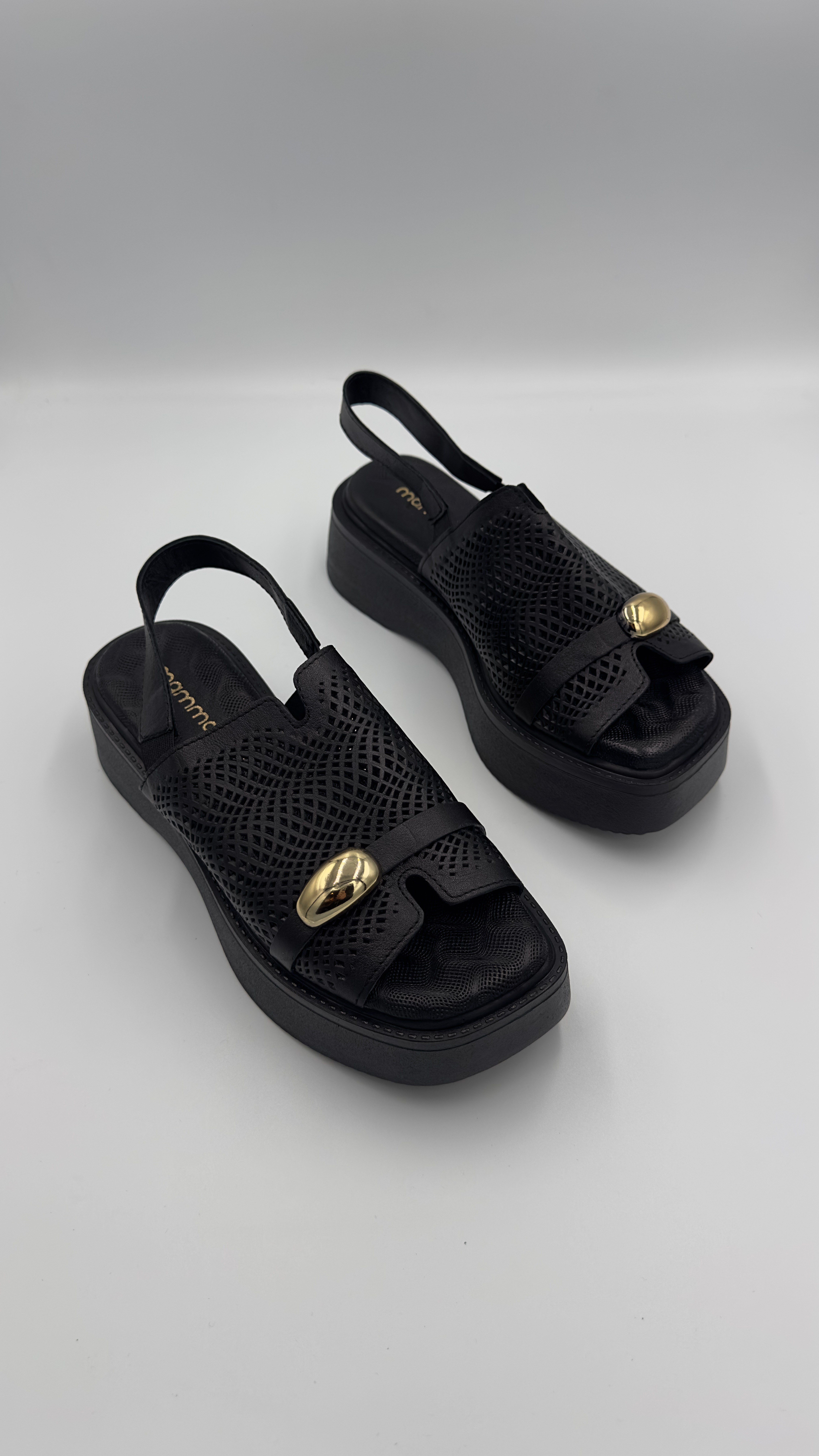 Mamamia Siyah Tokalı Sandalet