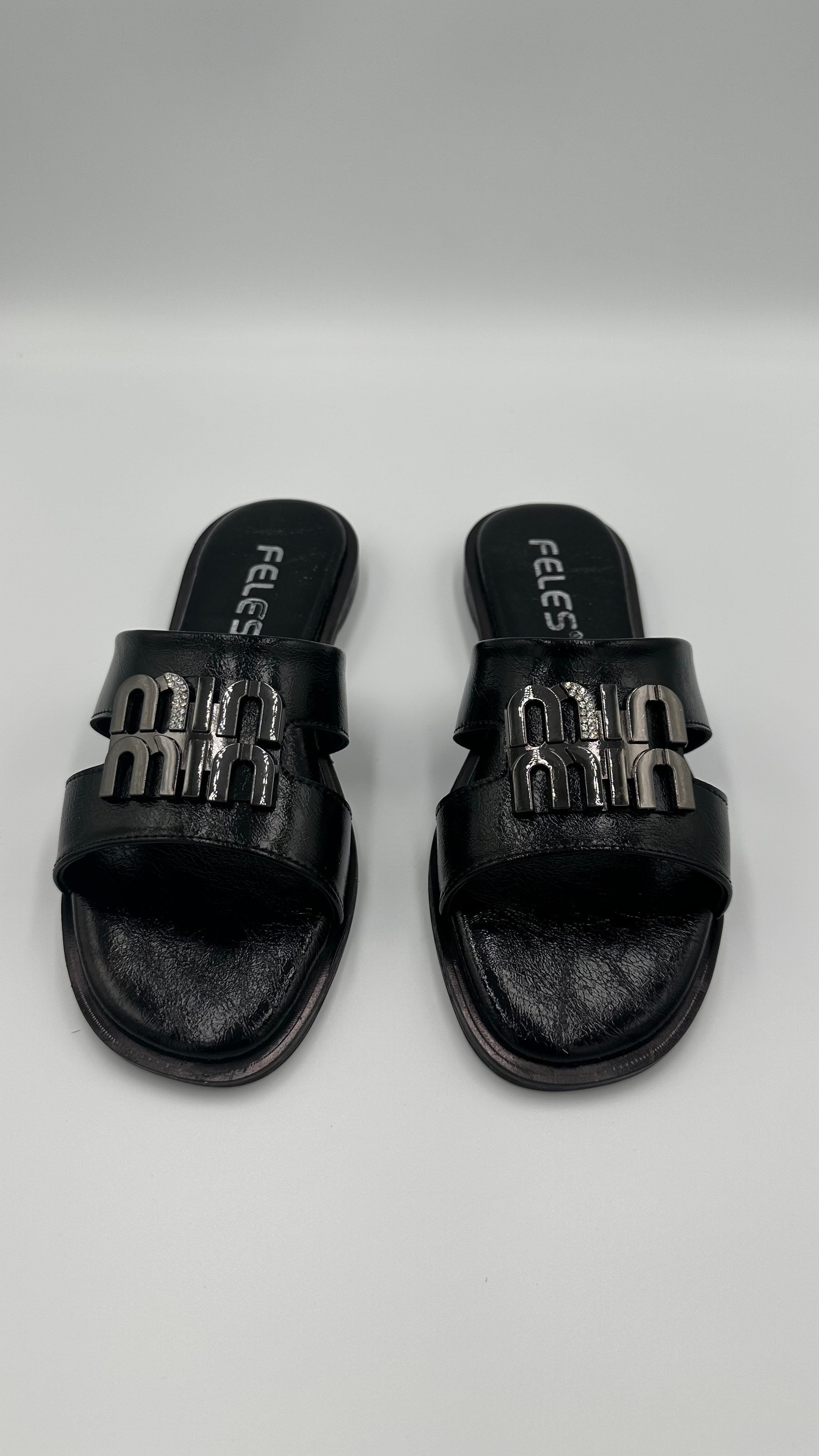 Siyah Min Terlik