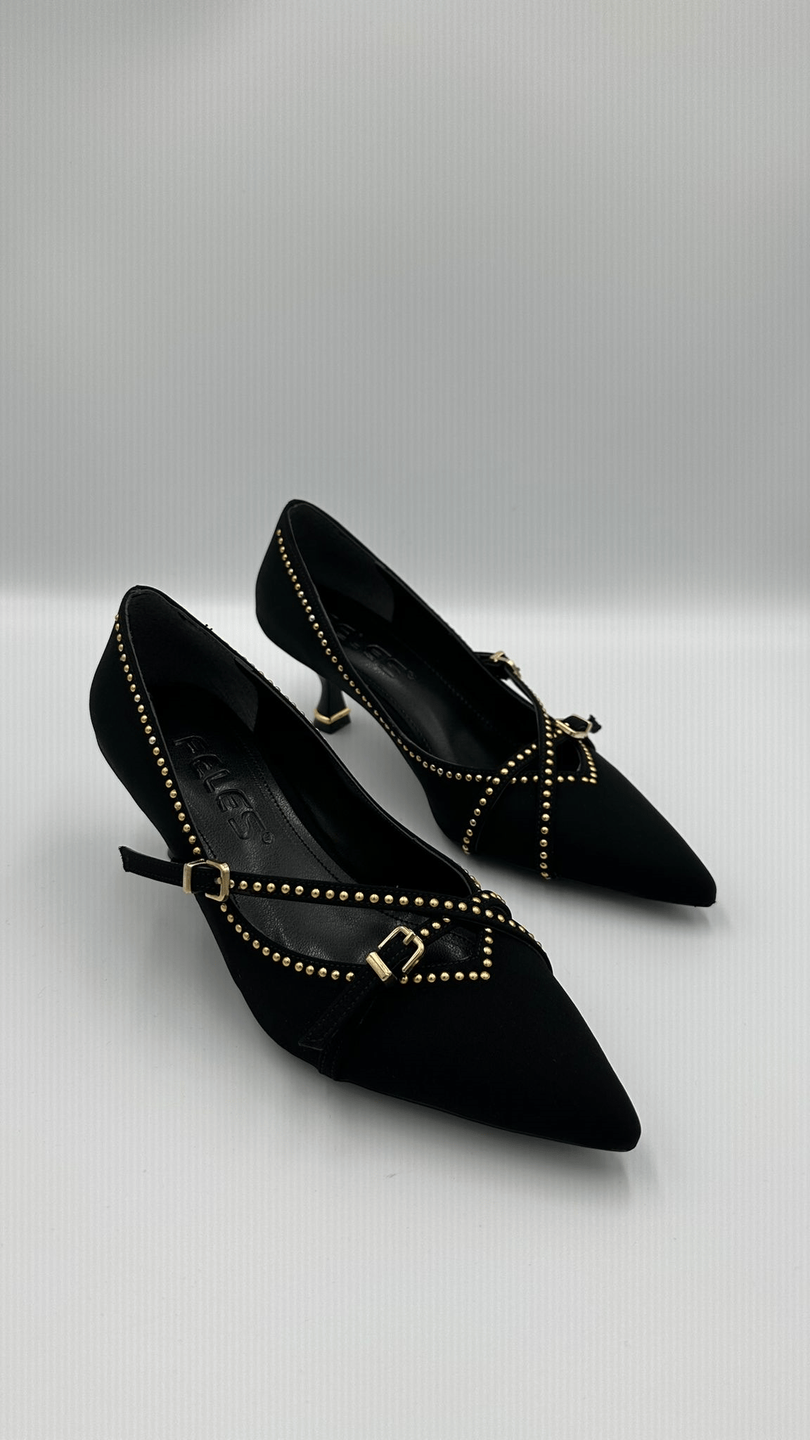 Siyah Nubuk Stiletto