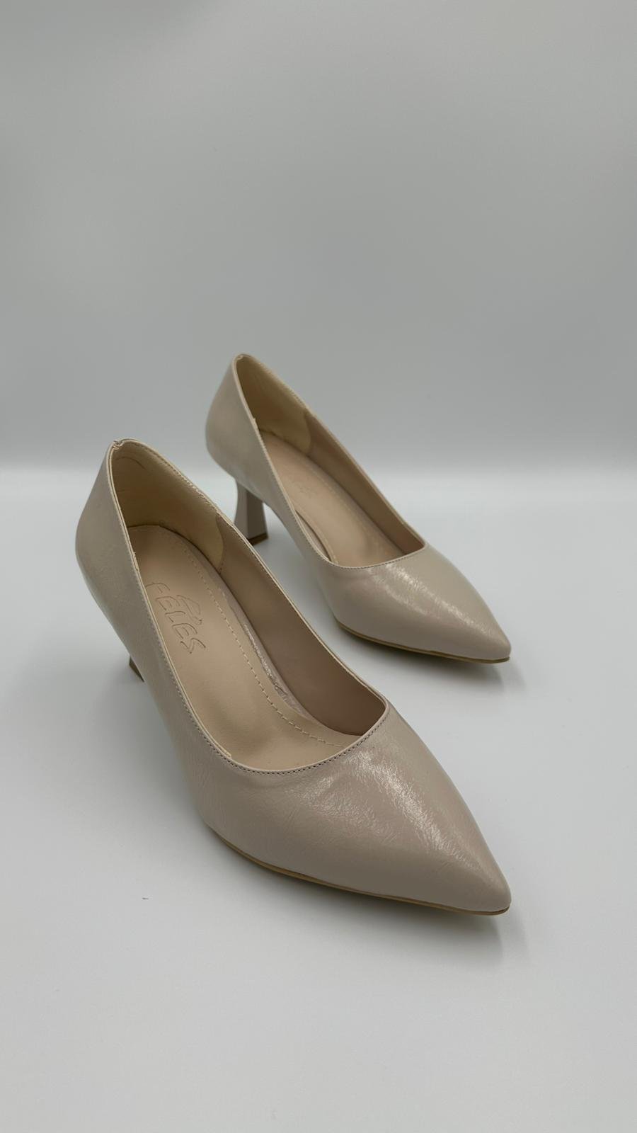 Ten Rustic Stiletto
