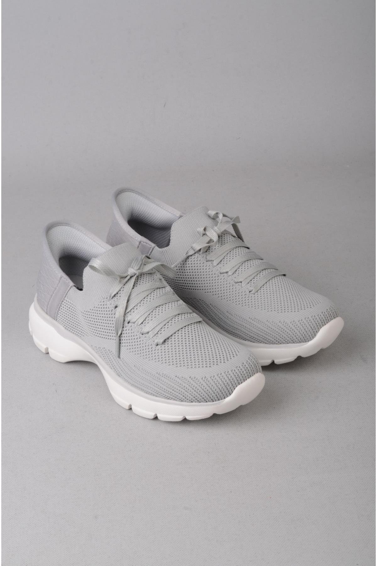 Bej Bağcıklı Triko Kalın Taban Kadın Sneaker Ayakkabı