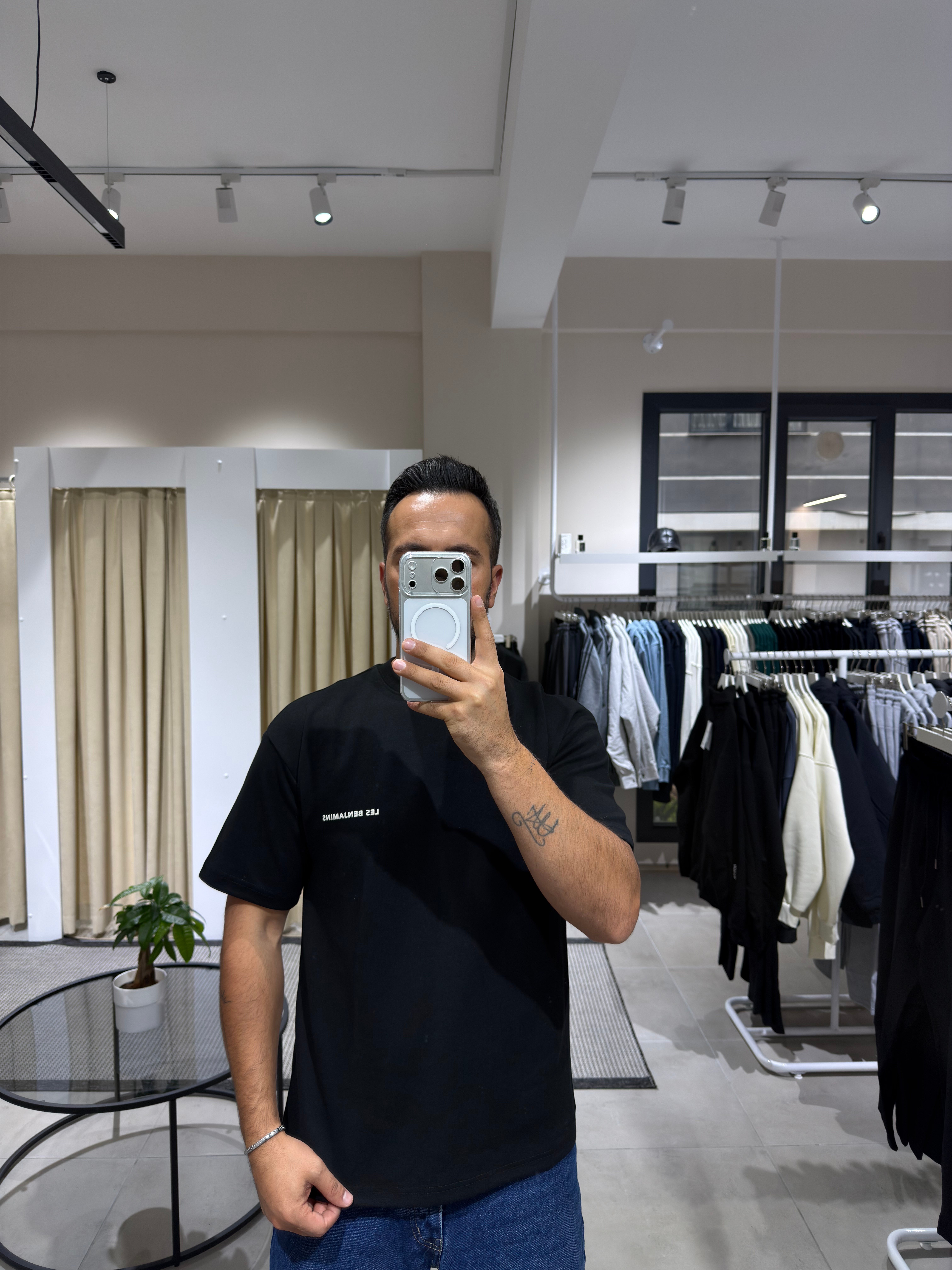 Les Siyah Tshirt